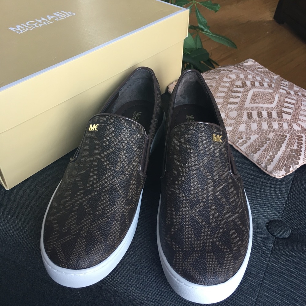 New Michael Kors Leather Sneakers